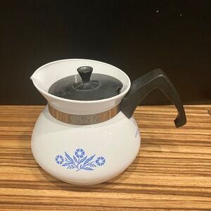 Corningware Teapot - Cornflower blue